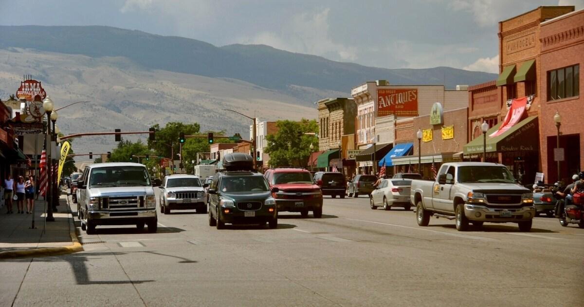 Asphalt Sealcoating in Cheyenne