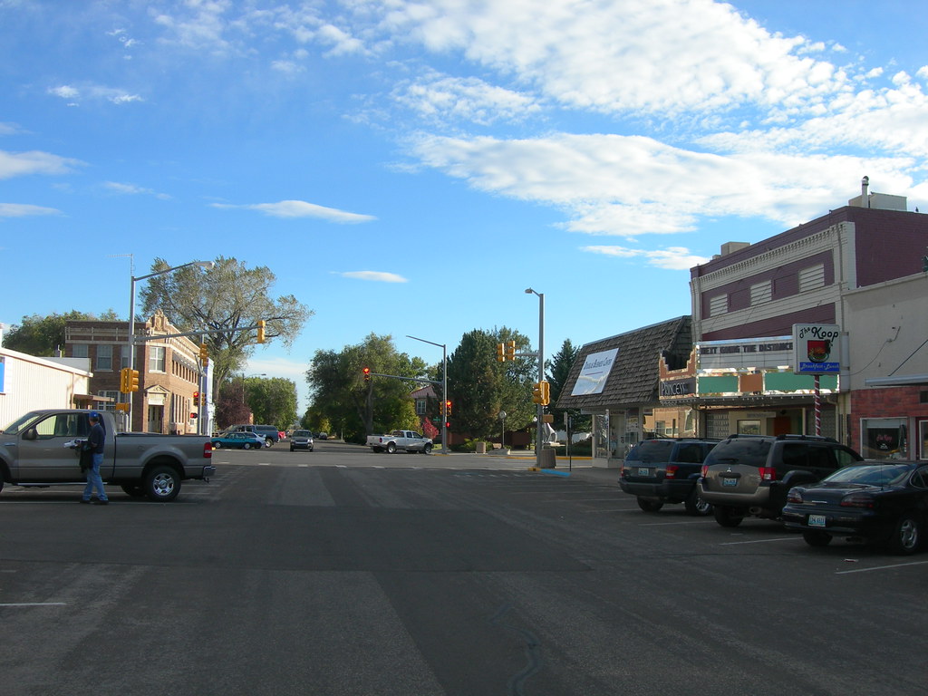 Asphalt Line Striping in Cheyenne