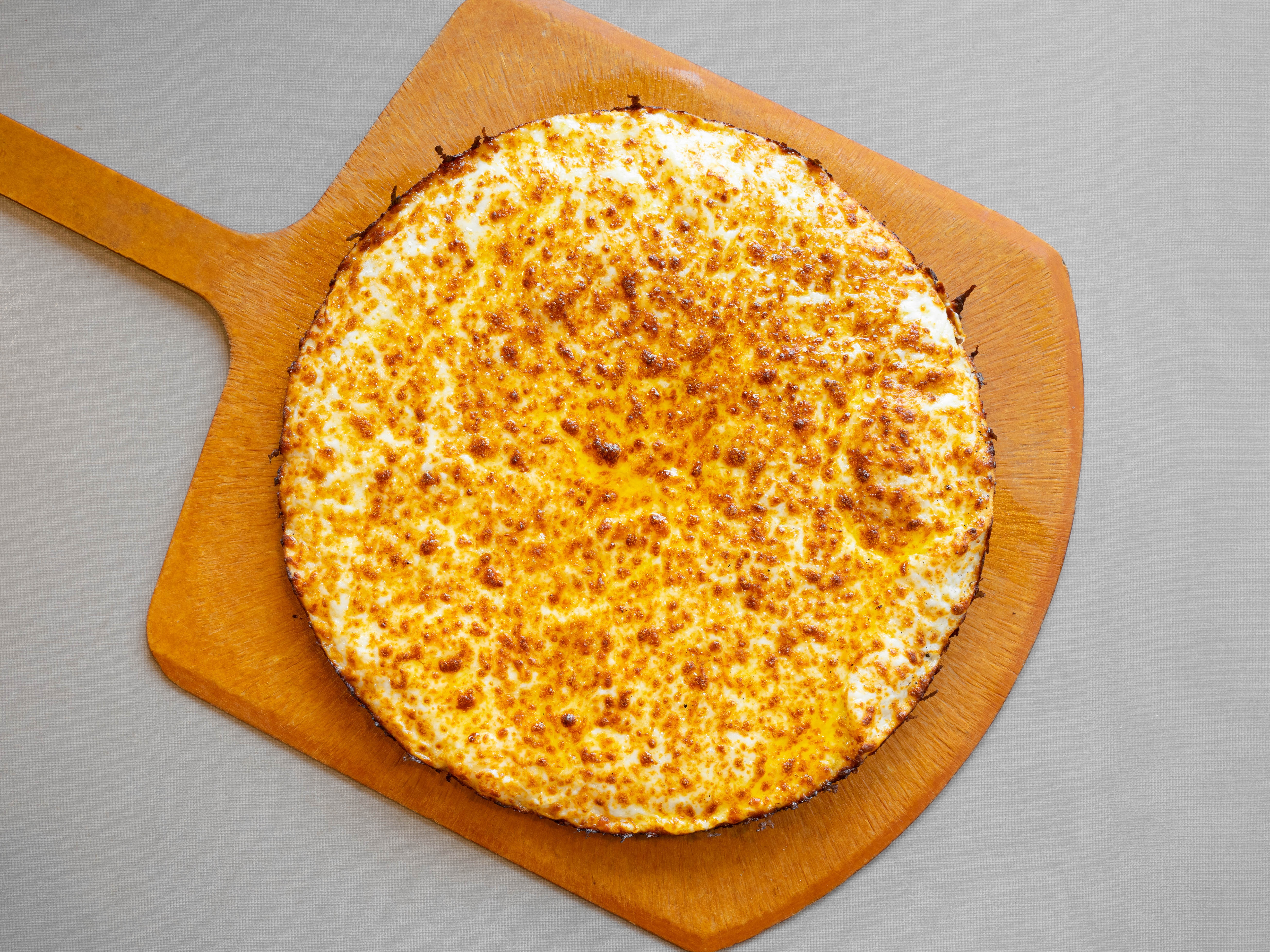 Classic cheese pie, whole