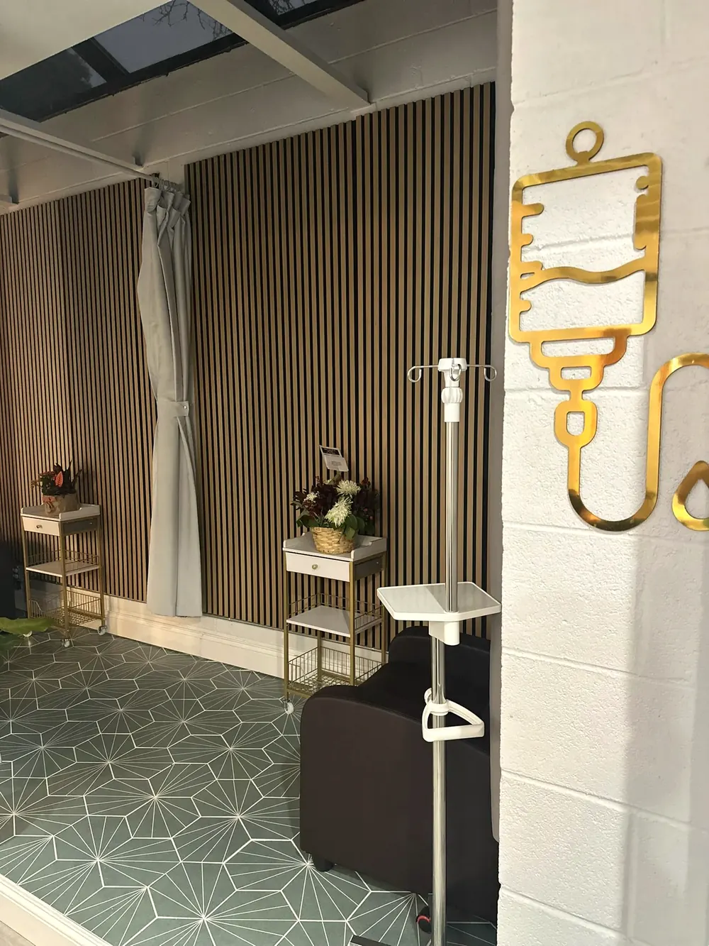 IV therapy treatment station at Arbour Longevity
