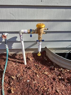 {{ custom_values.service_3 }} in {{custom_values.area_3})