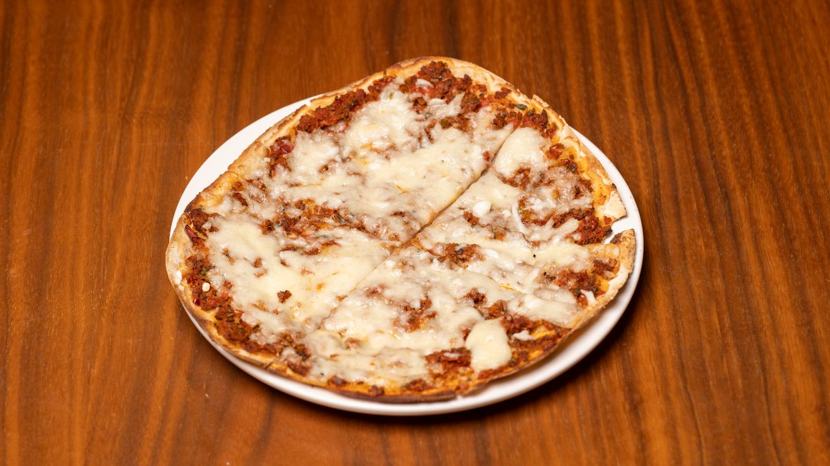 Lahmajoun with Cheese