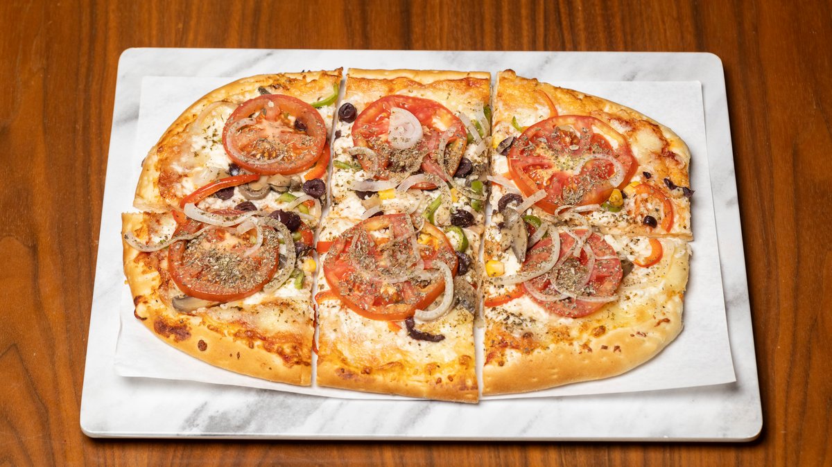 Pizza Four Seasons (8 pieces)