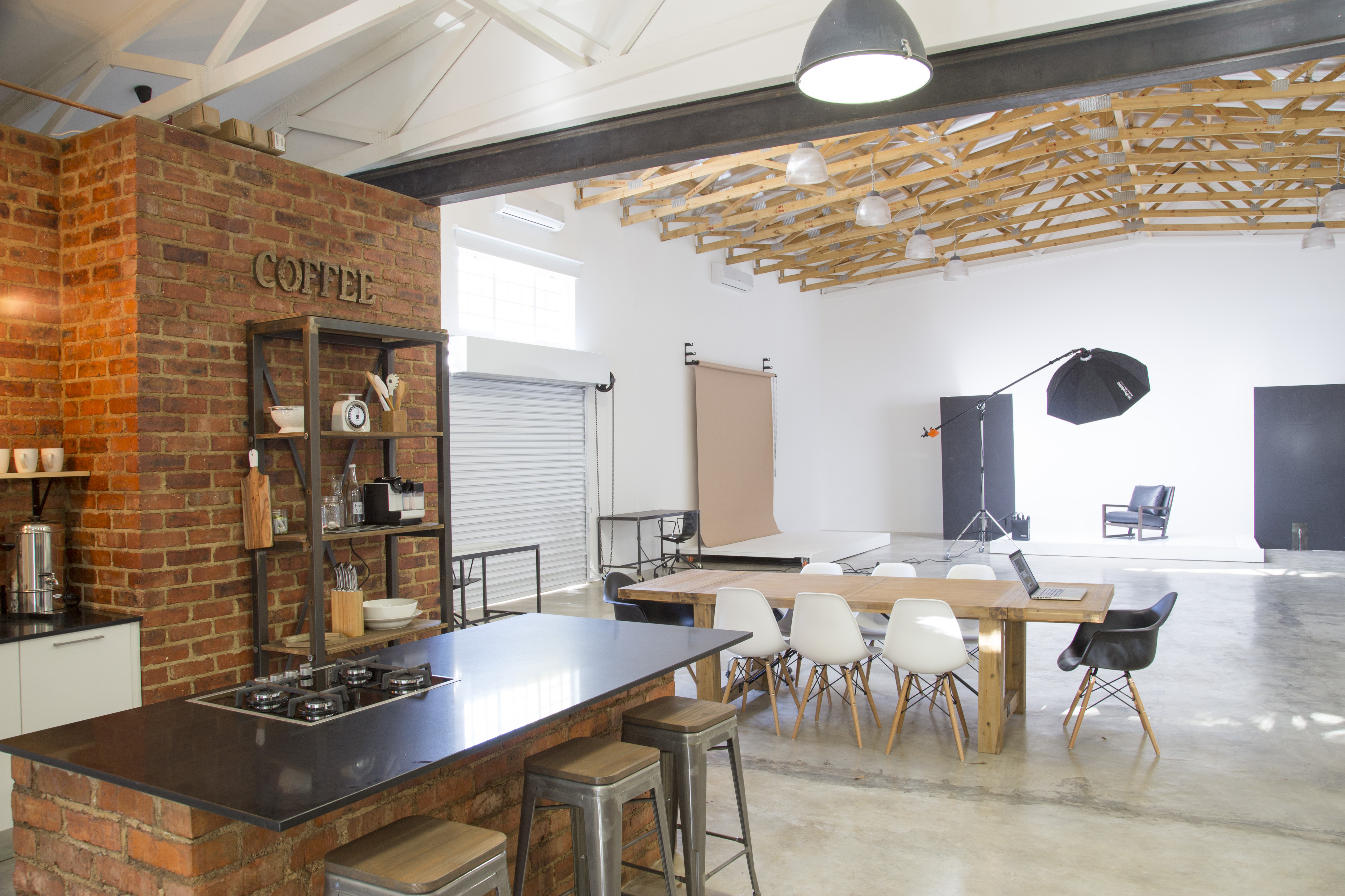 JustMe Media Studio