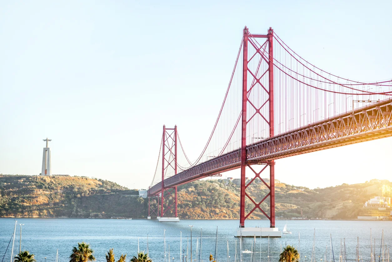 Ponte 25 de Abril, ligação entre Lisboa e a Margem Sul, área de atuação da Stop Pragas