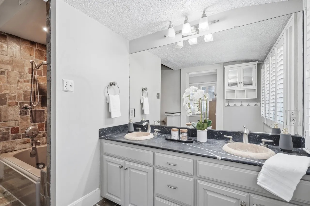 Model My Home staging project