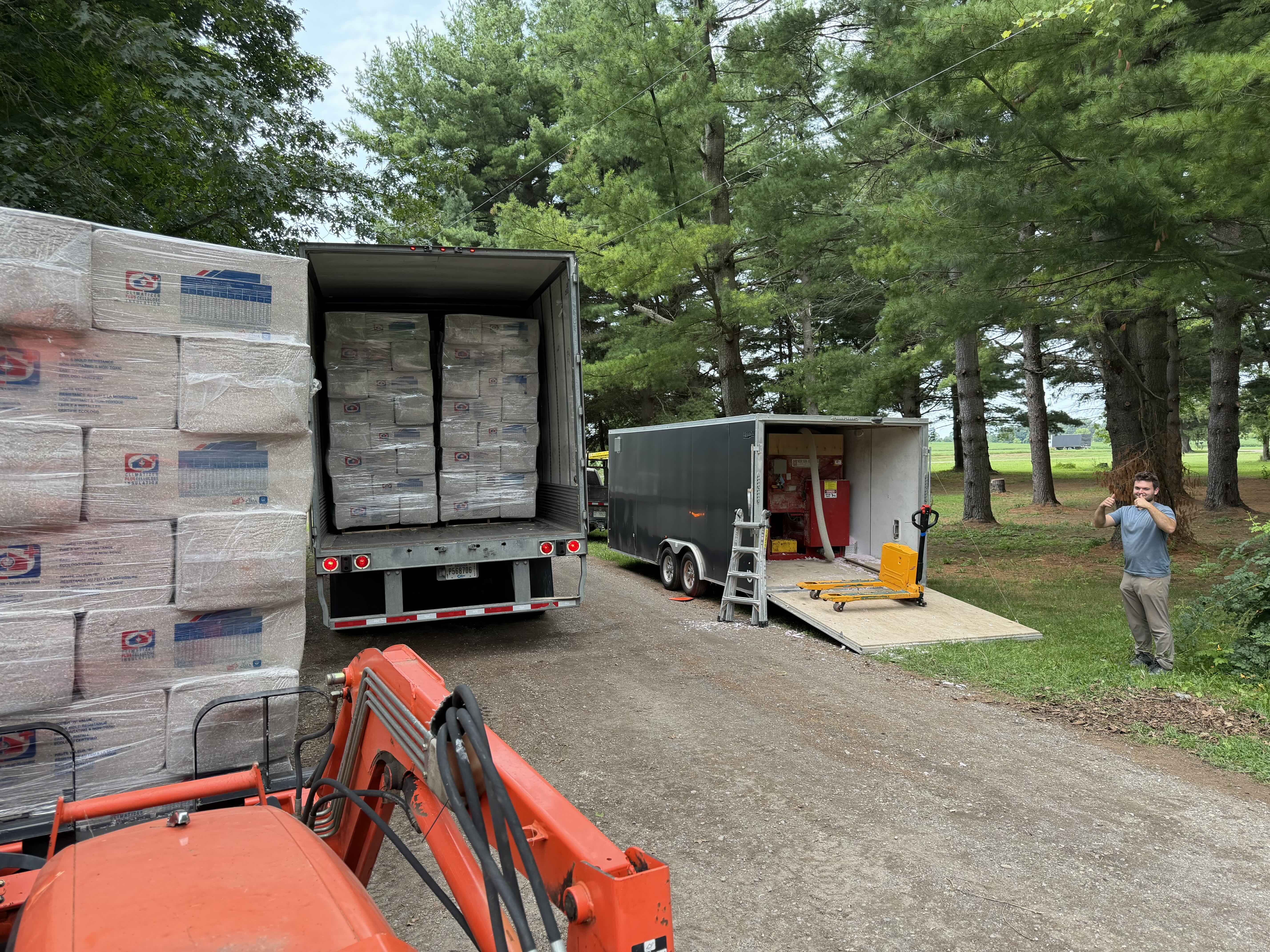 Romulus Enterprises truck loaded with Owens Corning Pro Pink fibreglass insulation