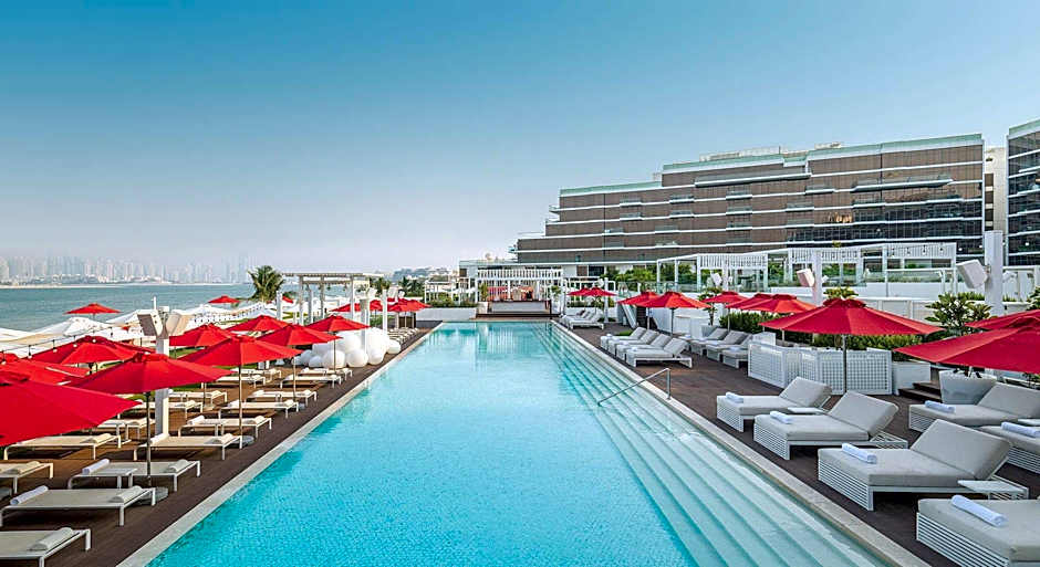 Th8 Palm Dubai Beach Resort