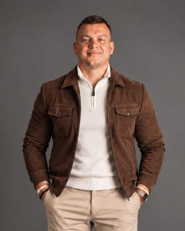 Daniel Dobiáš - finančný sprostredkovateľ, špecialista na refinancovanie hypoték