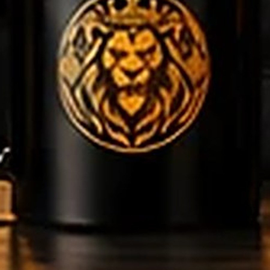 Lion Crest Mug
