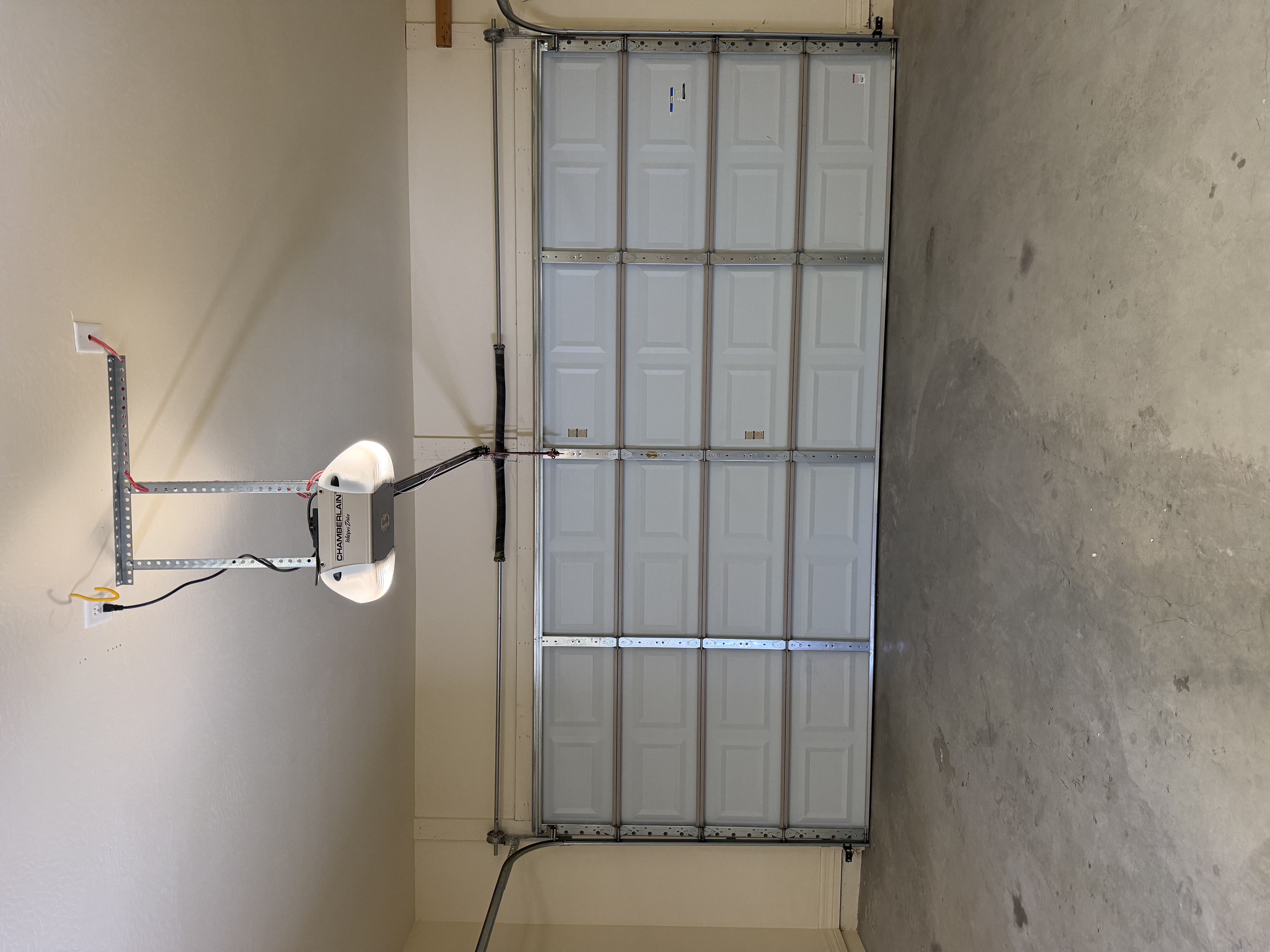 Professional garage door opener repair and replacement in Yuma, AZ