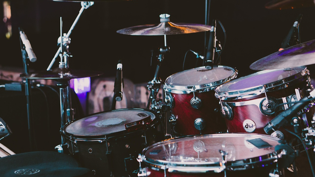 Drum kit