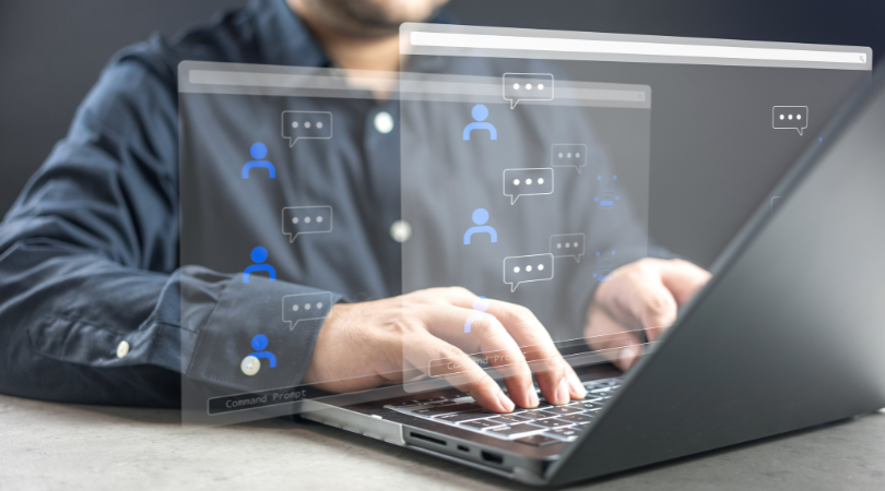 Natural AI chatbot conversation with website visitor