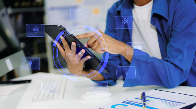 Customer receiving automatic professional text message after missed call