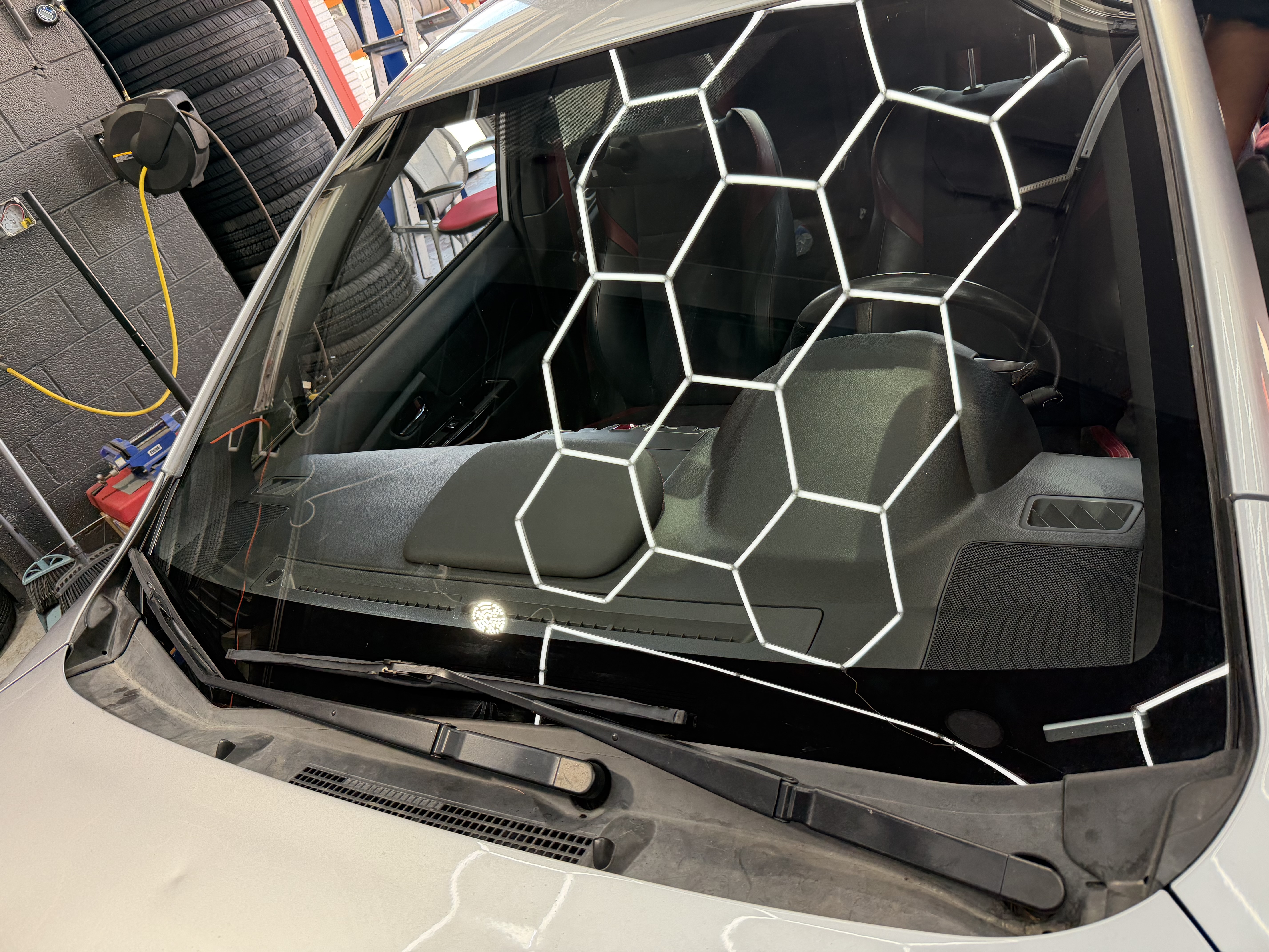 windshield led inspection light damage detection silver sedan city auto glass englewood co