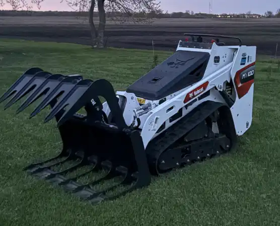 Bobcat 48in Grapple Bucket for rent in Saint Michael, MN