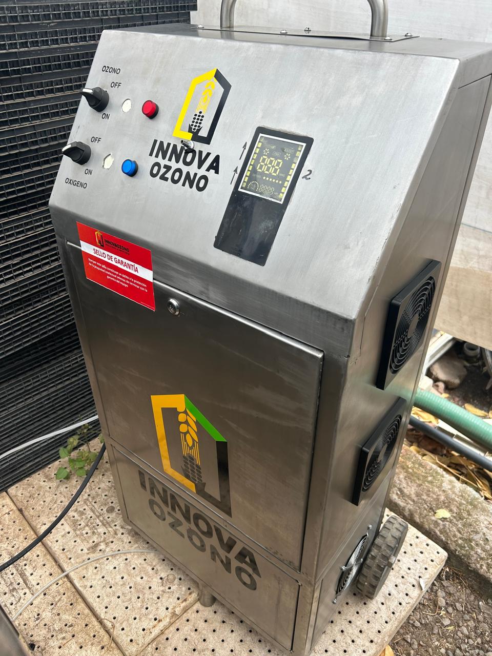 Generador de ozono — vista frontal
