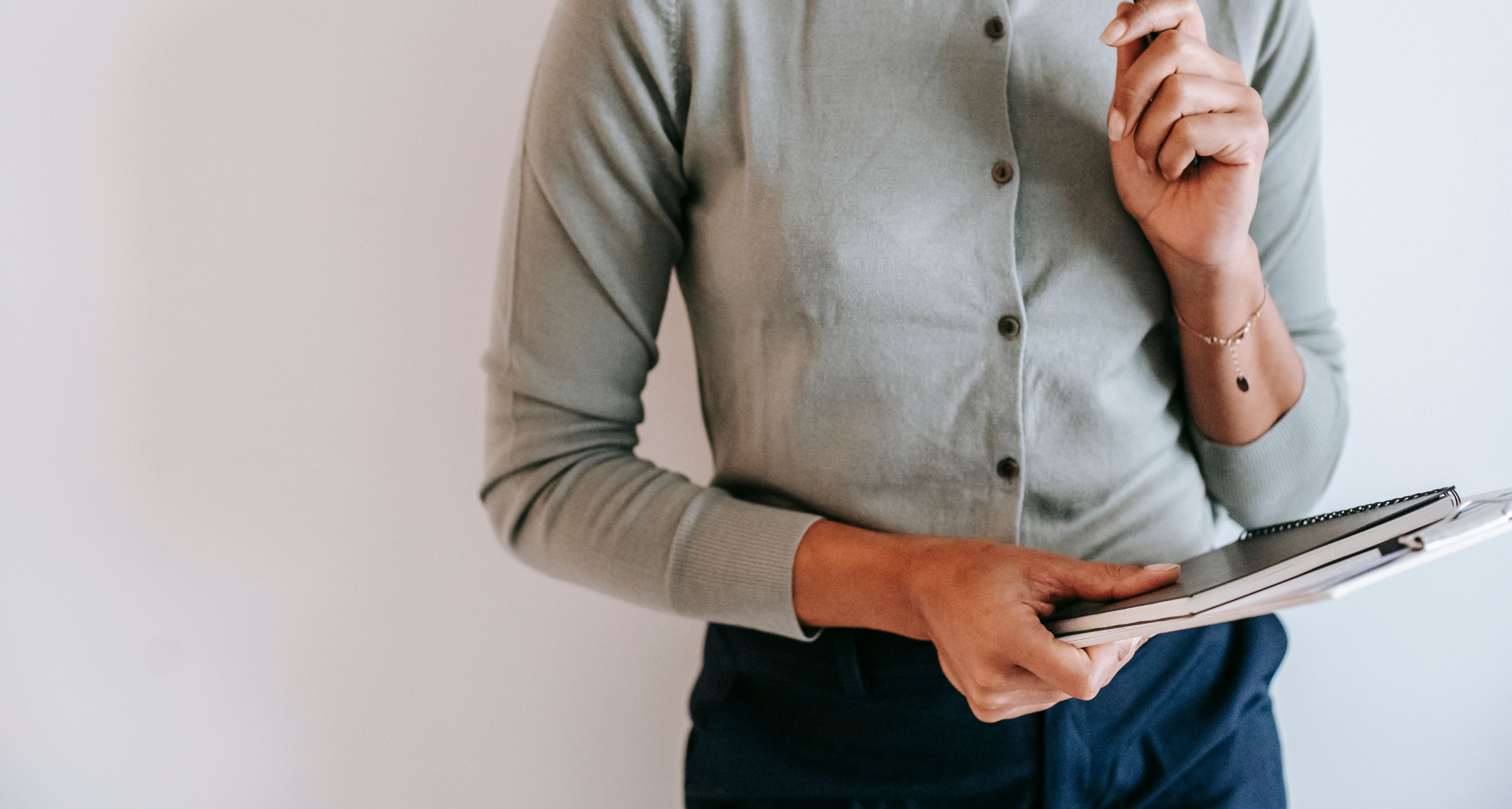 health and wellness coach lead magnet follow-up sequence after free resource download to convert leads to consultations