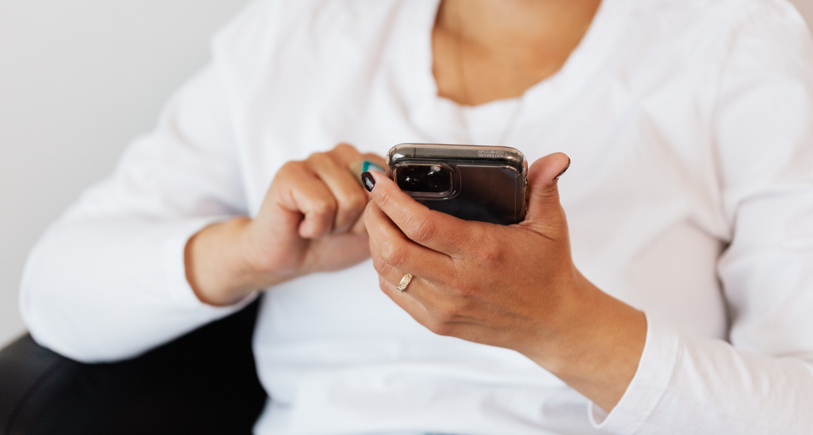 health and wellness coaches getting social media engagement but no one is booking consultation calls, conversion system fix