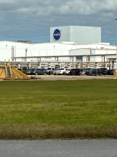 {{ custom_values.service_4 }} in {{custom_values.area_1})