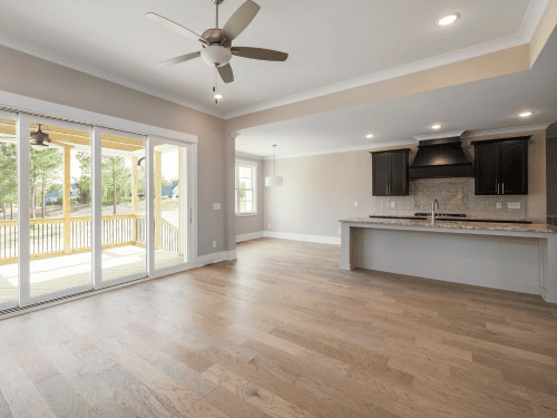 {{ custom_values.service_1 }} in {{custom_values.biz_area_1})