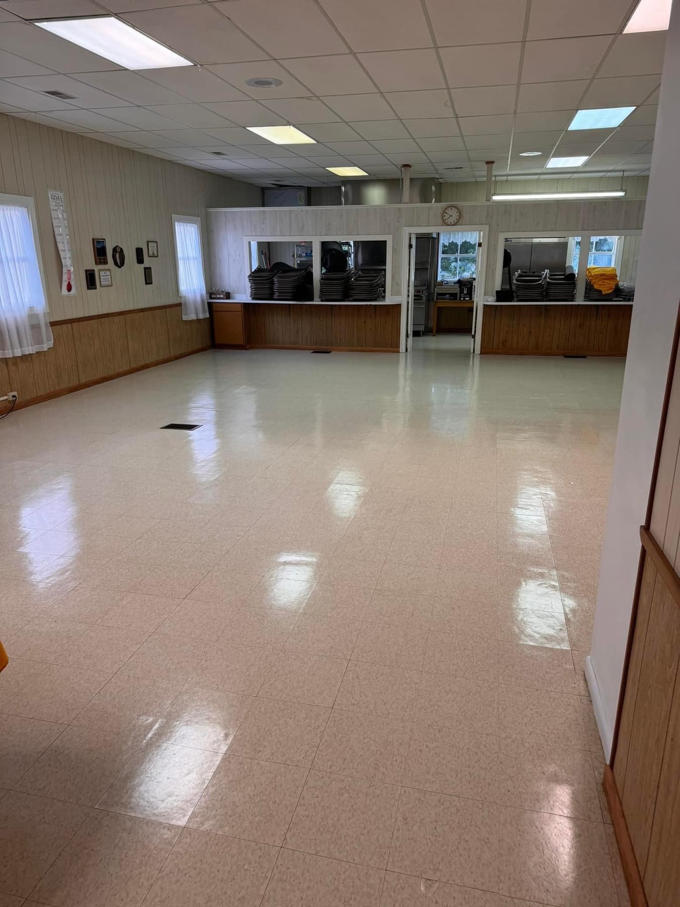 Hardwood Floor Refinishing 