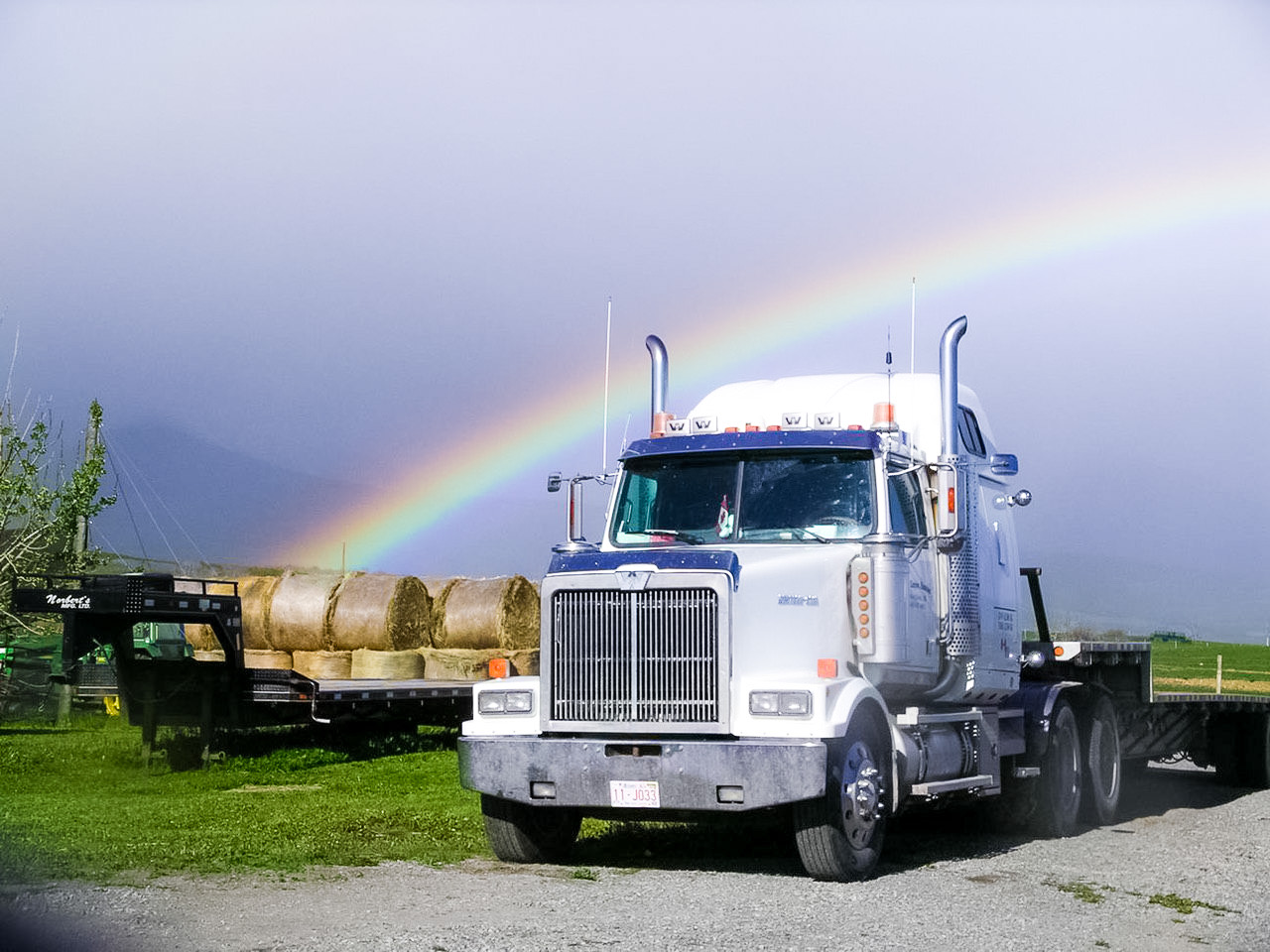 Blind Canyon Ranches Trucking Hay Transport 