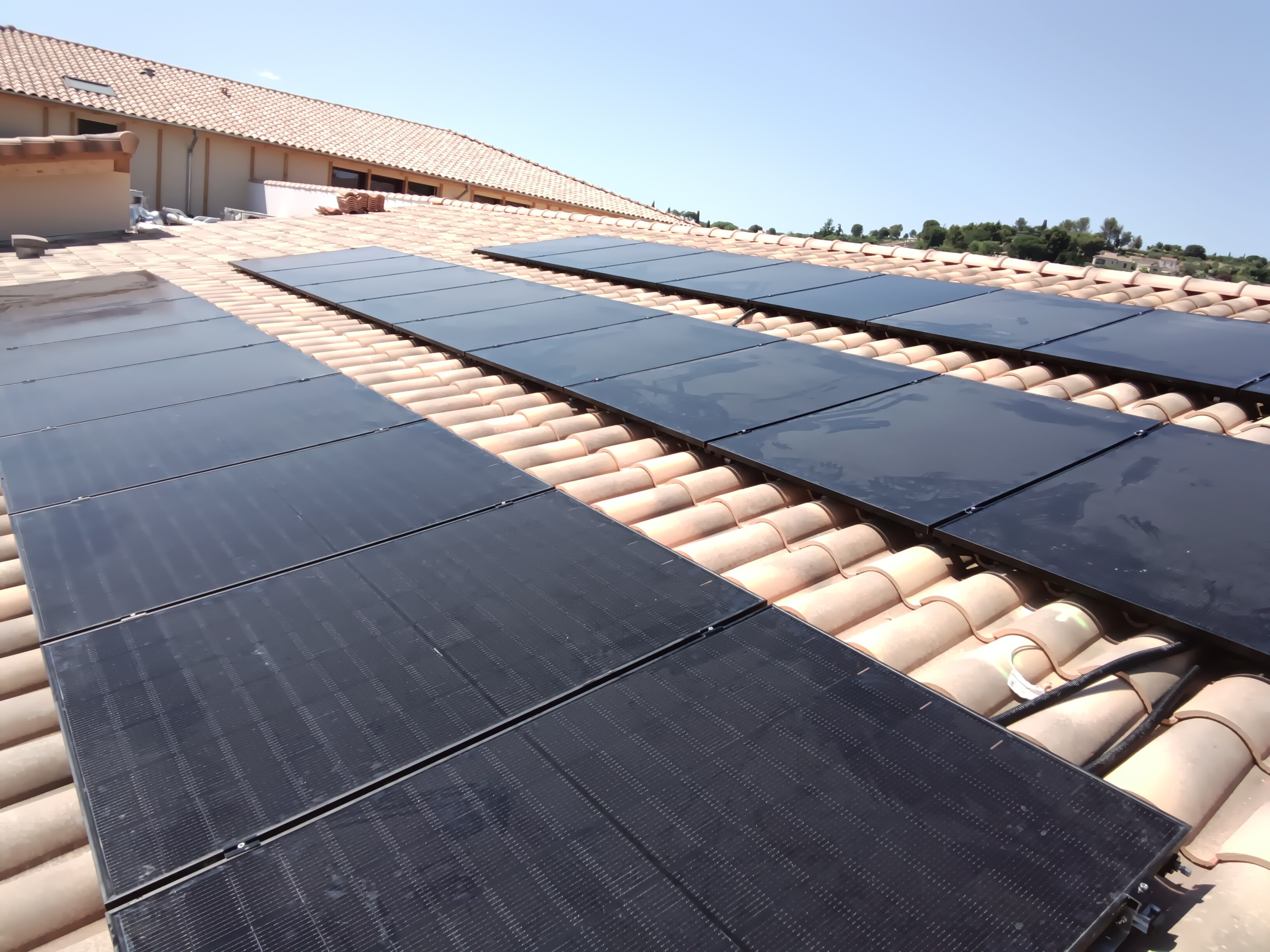 Installation photovoltaïque réalisée par Sol’R Energy à Agde dans l’Hérault Installation photovoltaïque réalisée par Sol’R Energy à Agde dans l’Hérault