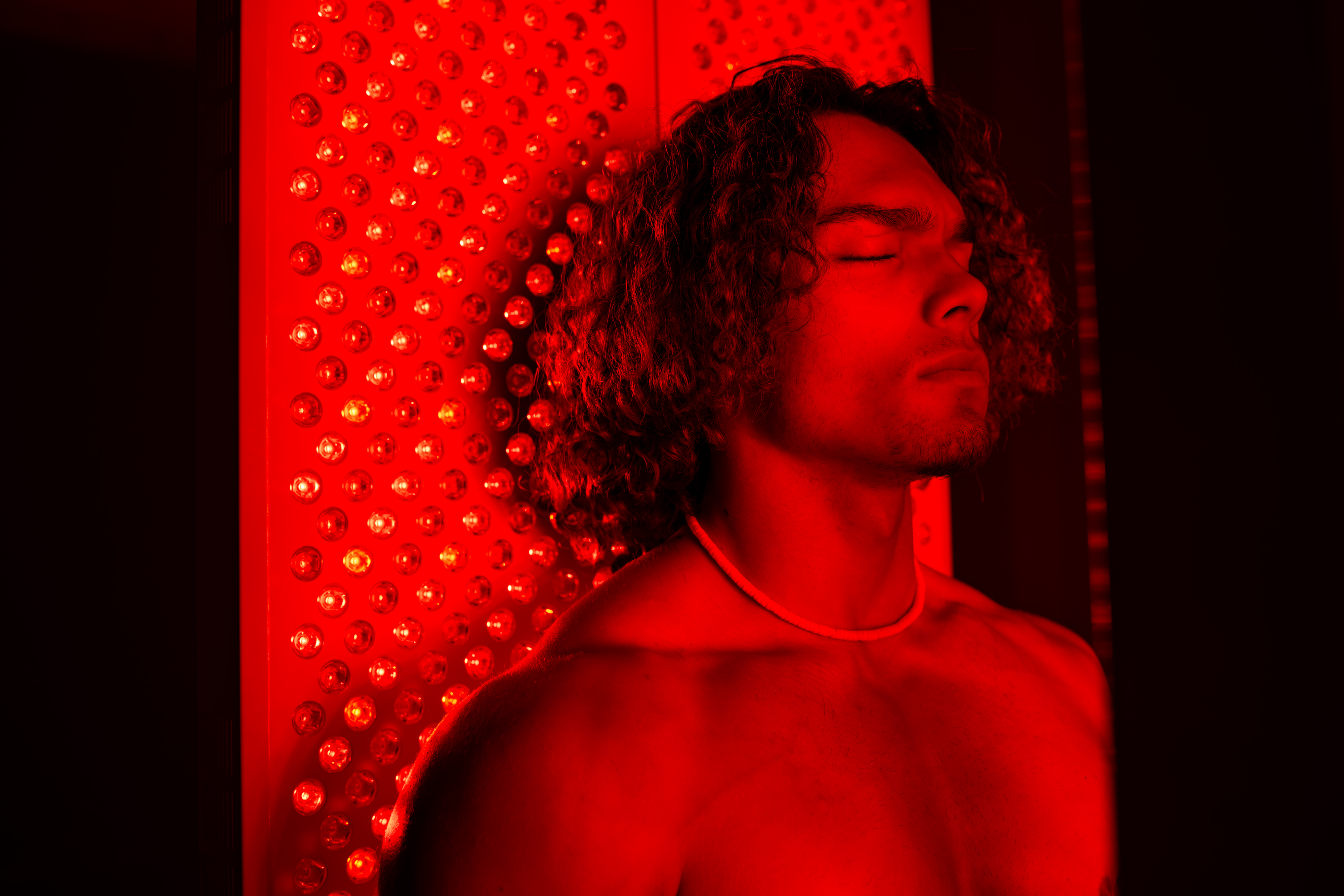 Red light therapy at Evolve