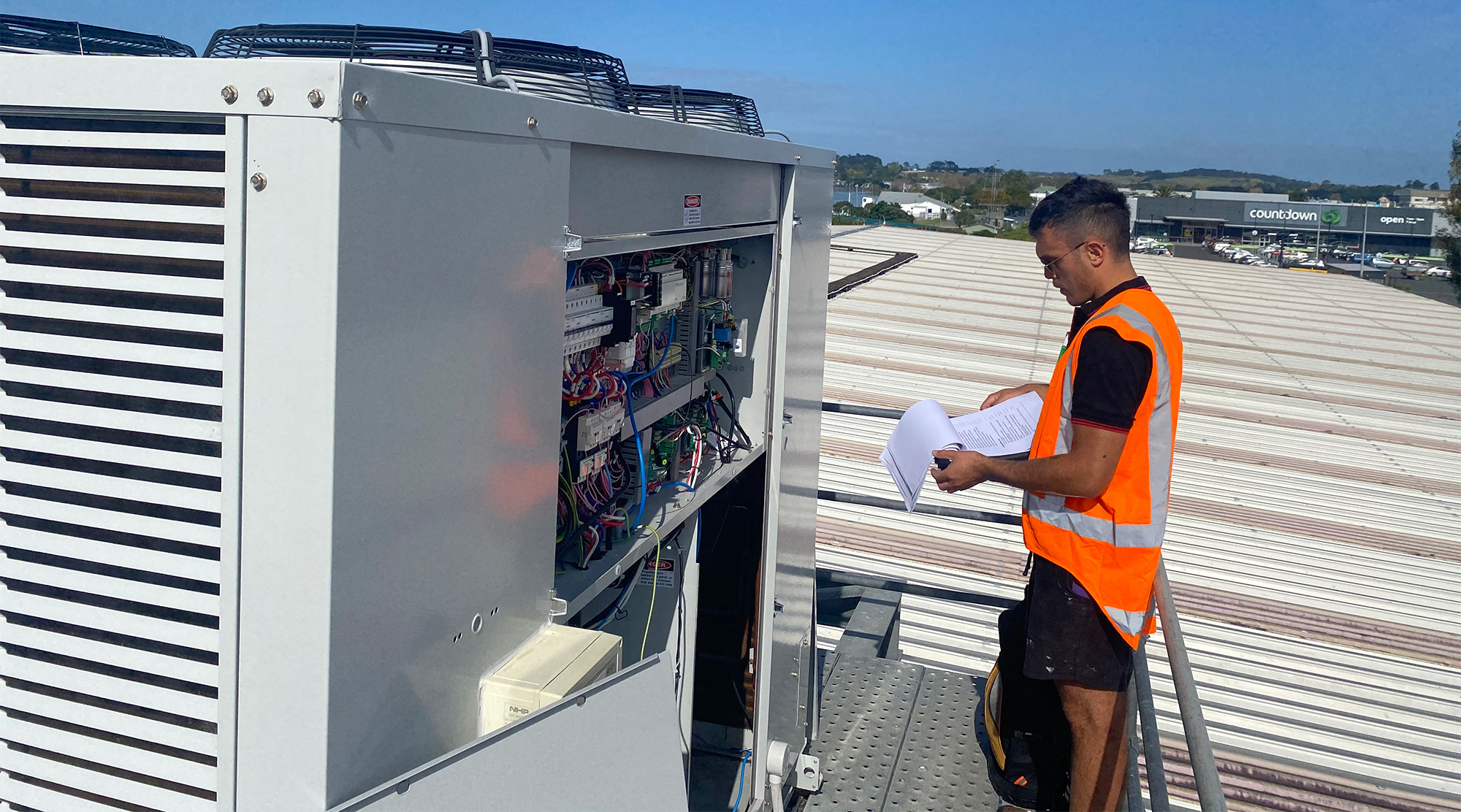 Kerikeri & Bay of Islands refrigeration, HVAC, heat pump and electrical services by Scheepers Refrigeration