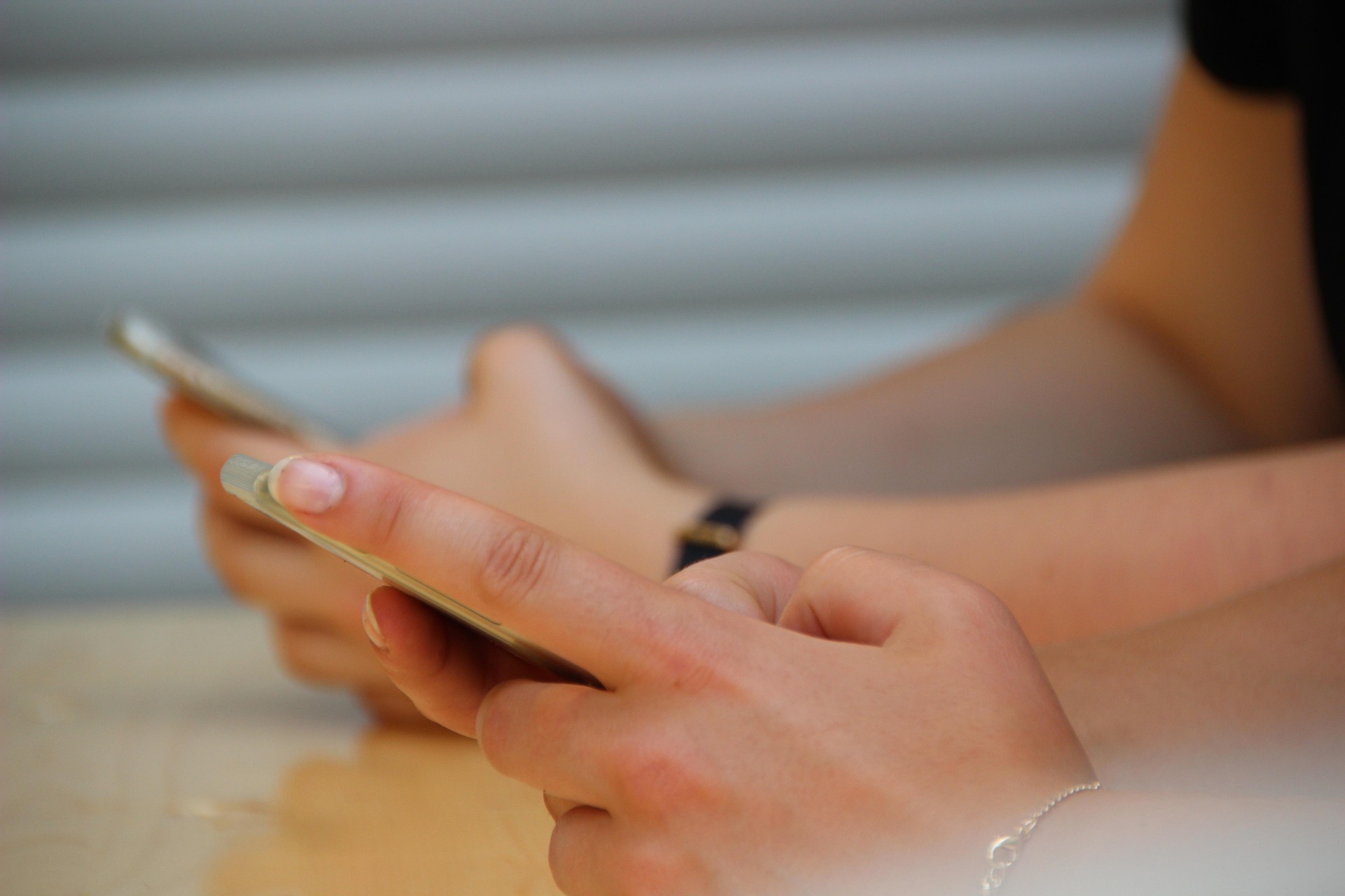 Hand with cellphone
