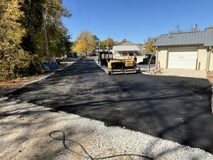 {{ custom_values.service_4 }} in {{custom_values.area_4})