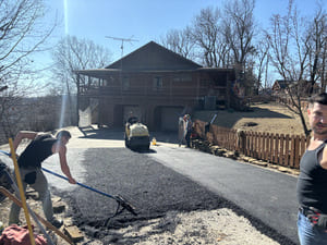 {{ custom_values.service_4 }} in {{custom_values.area_3})