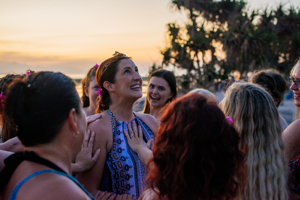 Women gathered together on a Uluwatu clifftop