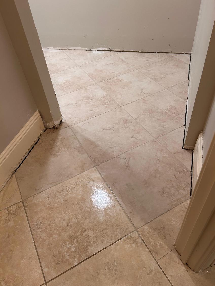 Tile flooring installation with clean grout lines
