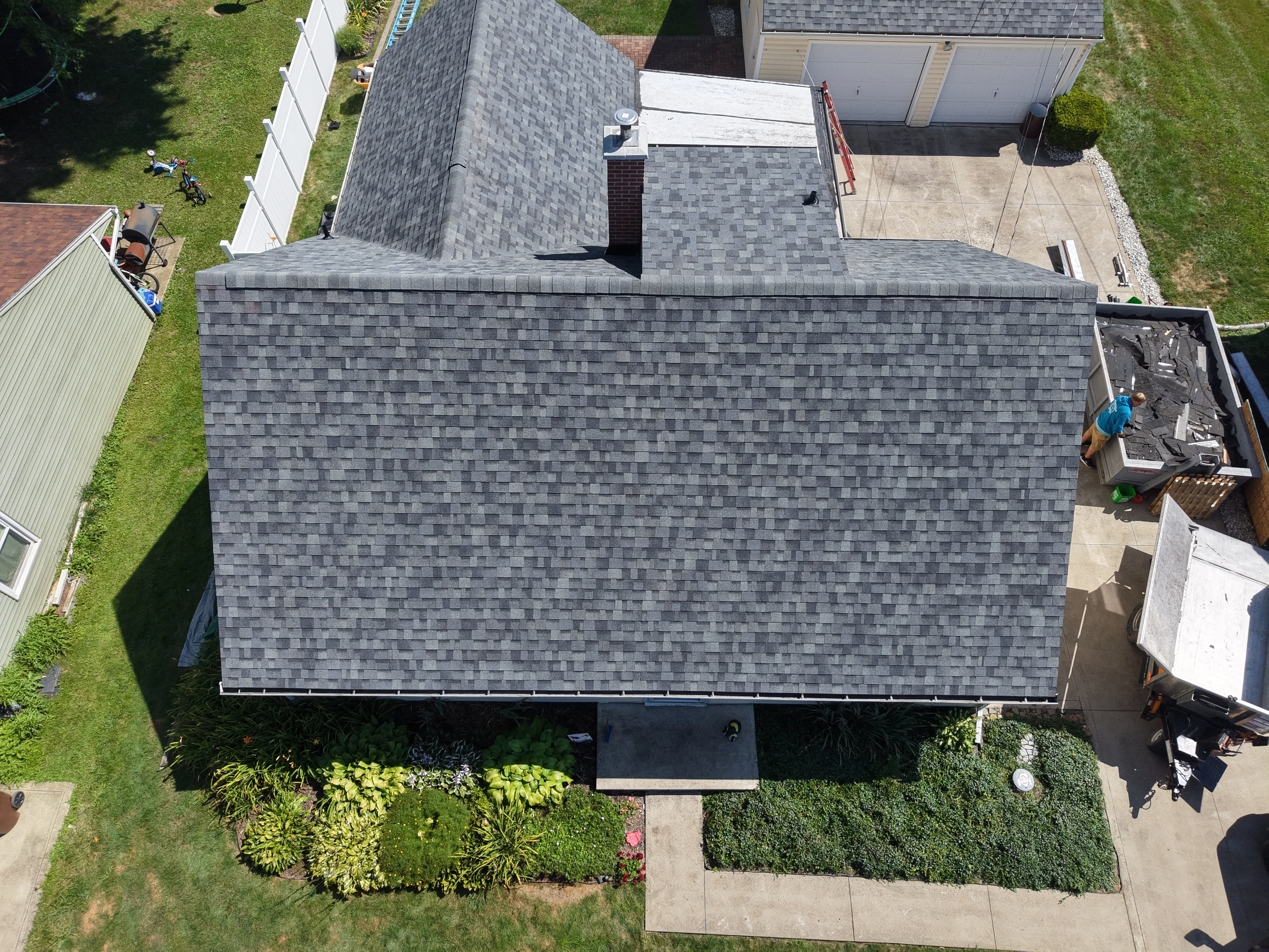 Completed roof replacement by Weikles Roofing serving Mansfield Ohio