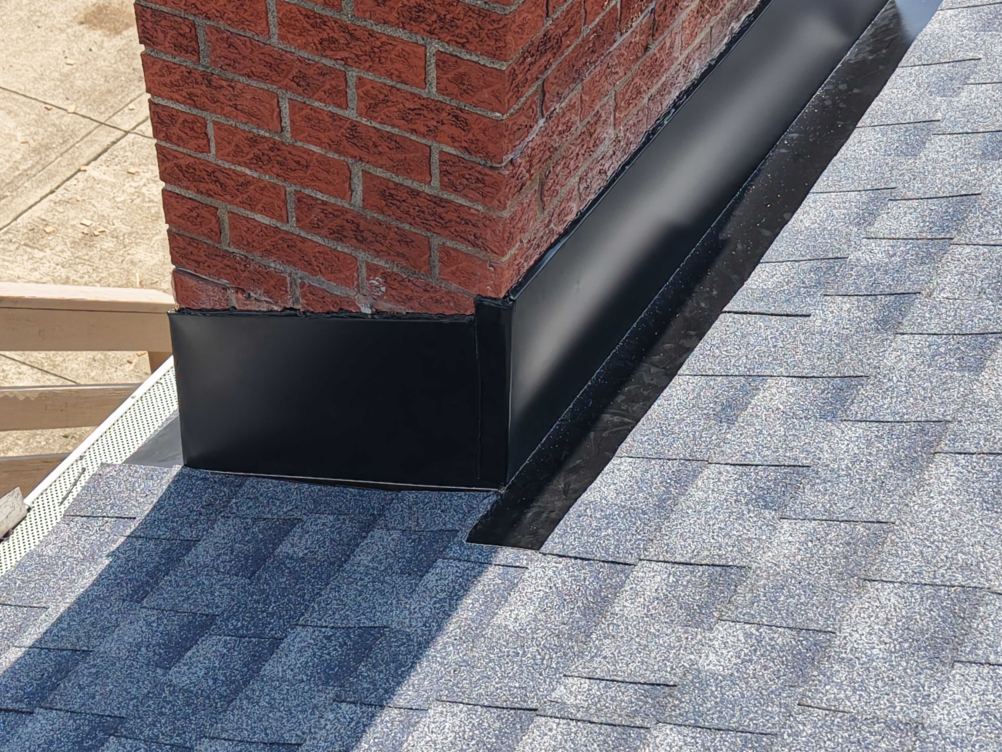 Roof replacement in Mansfield, OH by Weikles Roofing - photo 5