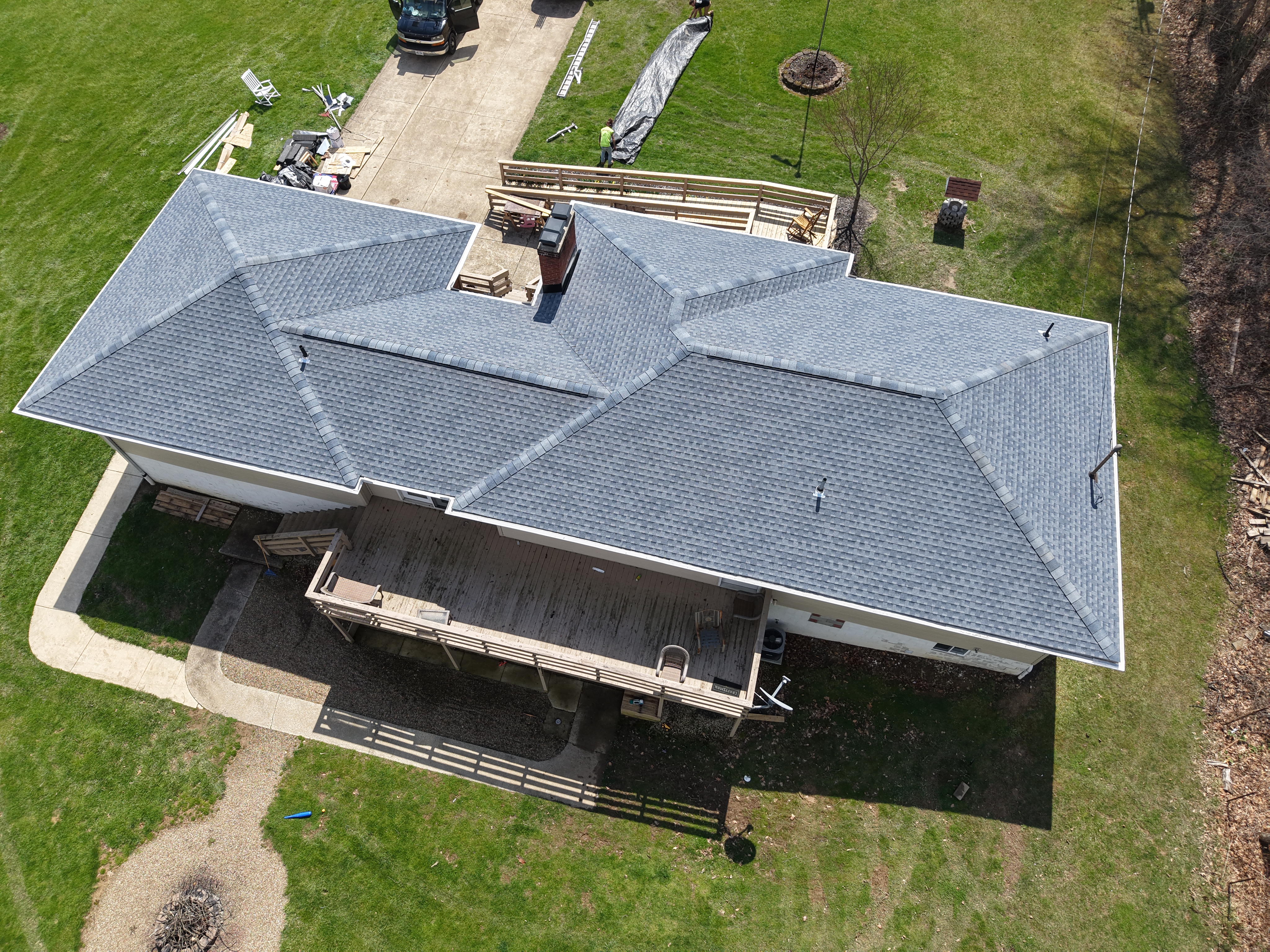Roof replacement in Mansfield, OH by Weikles Roofing - photo 6