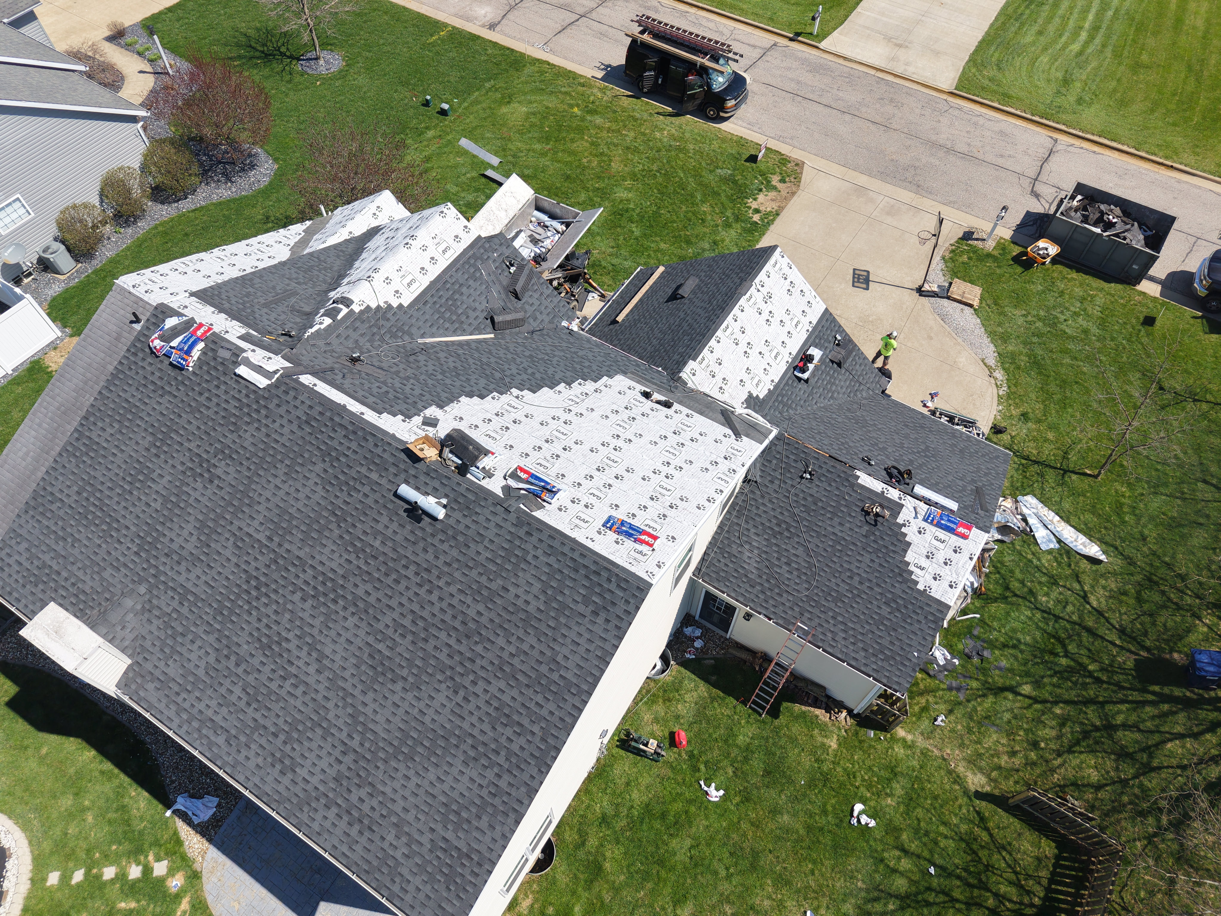 Roofing in Shelby, OH by Weikles Roofing - photo 1 Roofing in Shelby, OH by Weikles Roofing - photo 1
