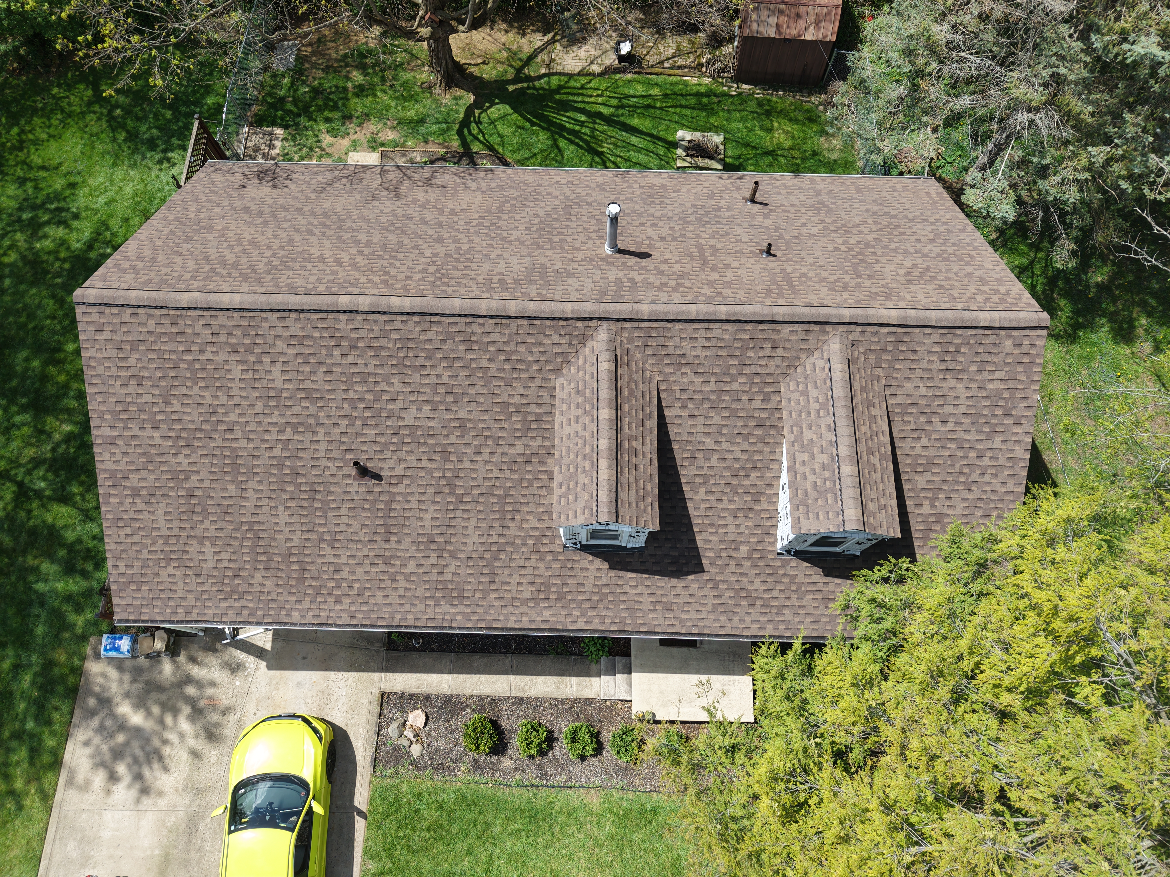 Roofing in Mansfield, OH by Weikles Roofing - photo 2