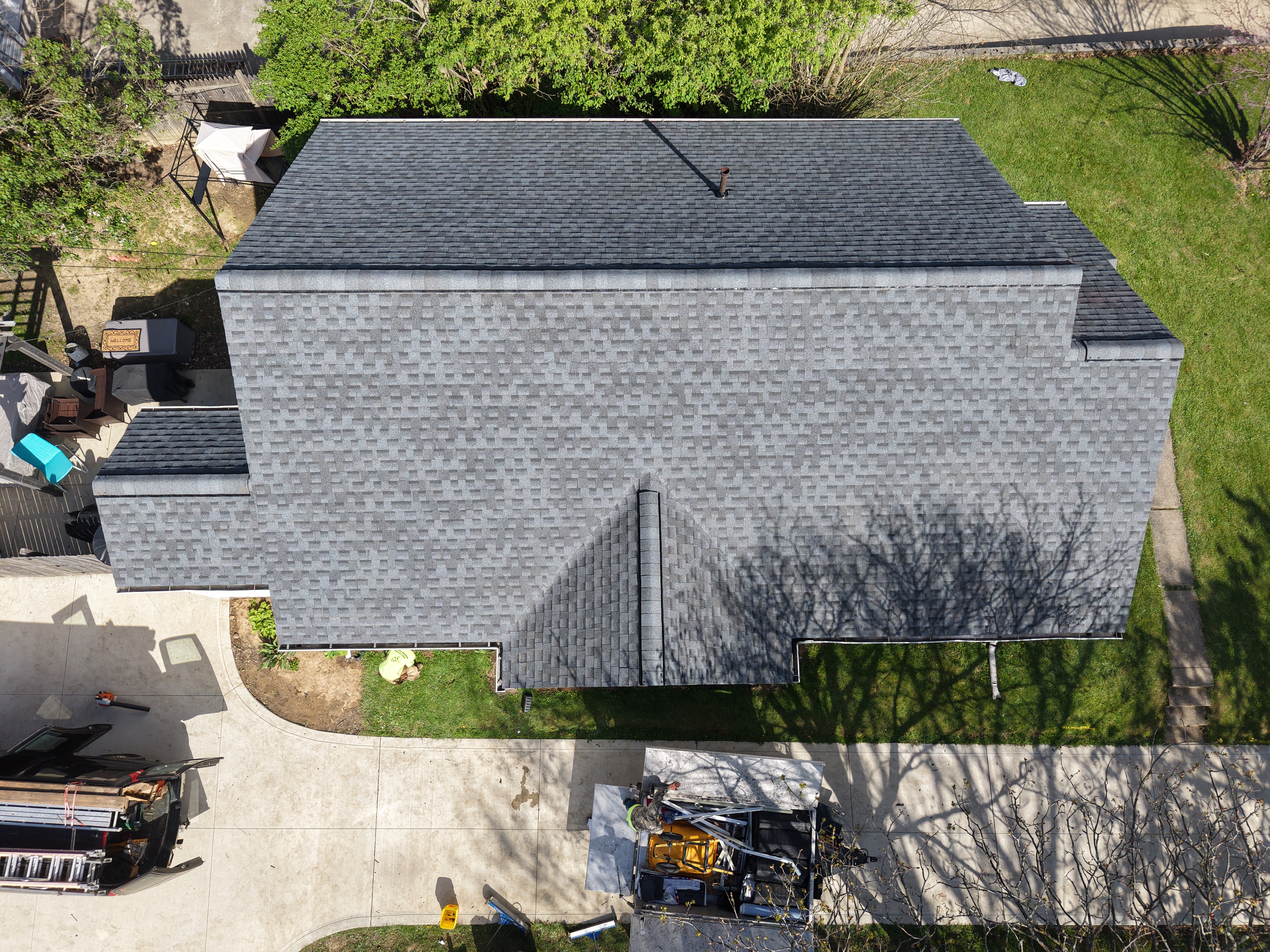 Roofing in Mansfield, OH by Weikles Roofing - photo 2 Roofing in Mansfield, OH by Weikles Roofing - photo 2