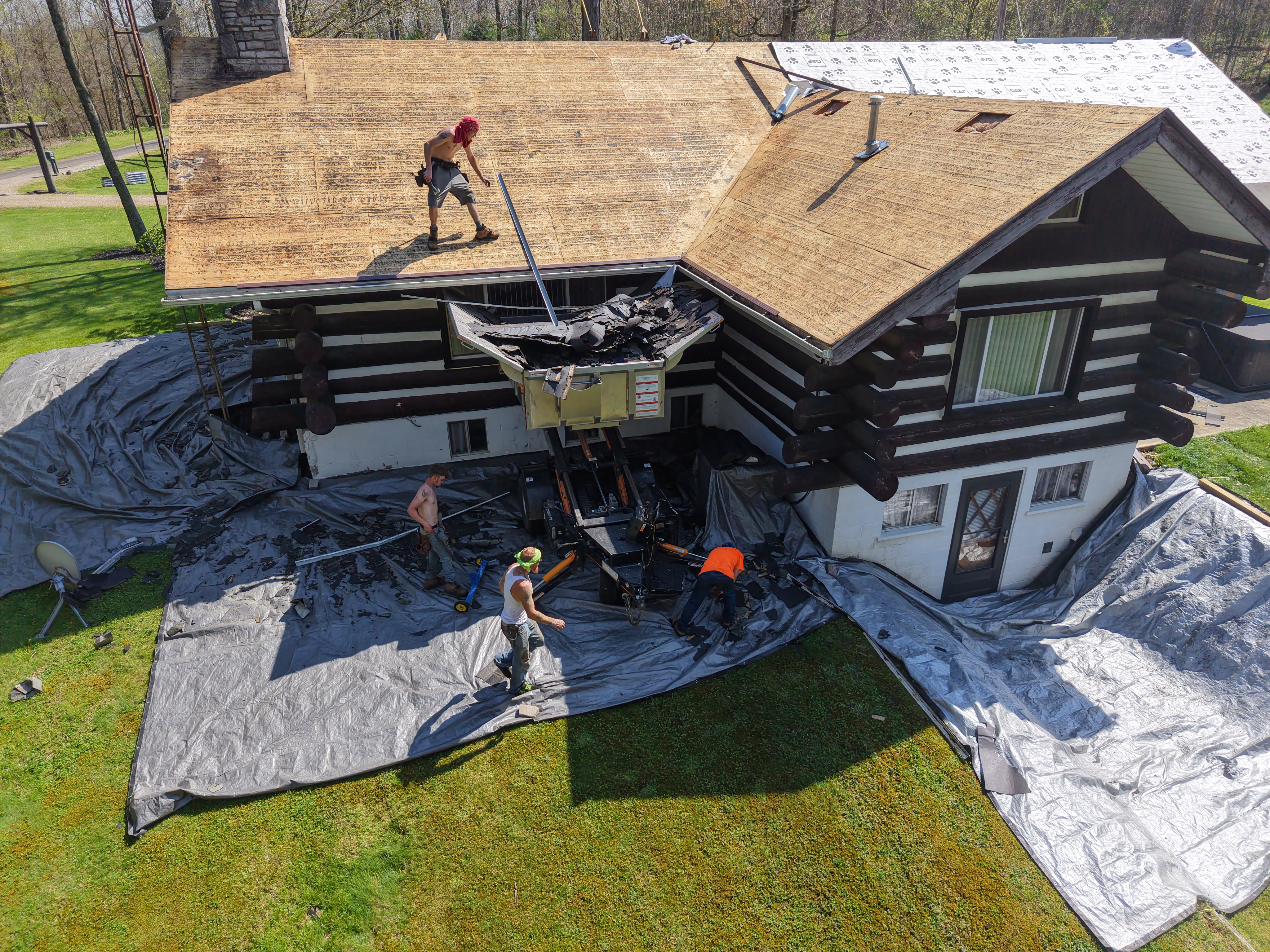 Roofing in Perrysville, OH by Weikles Roofing - photo 3