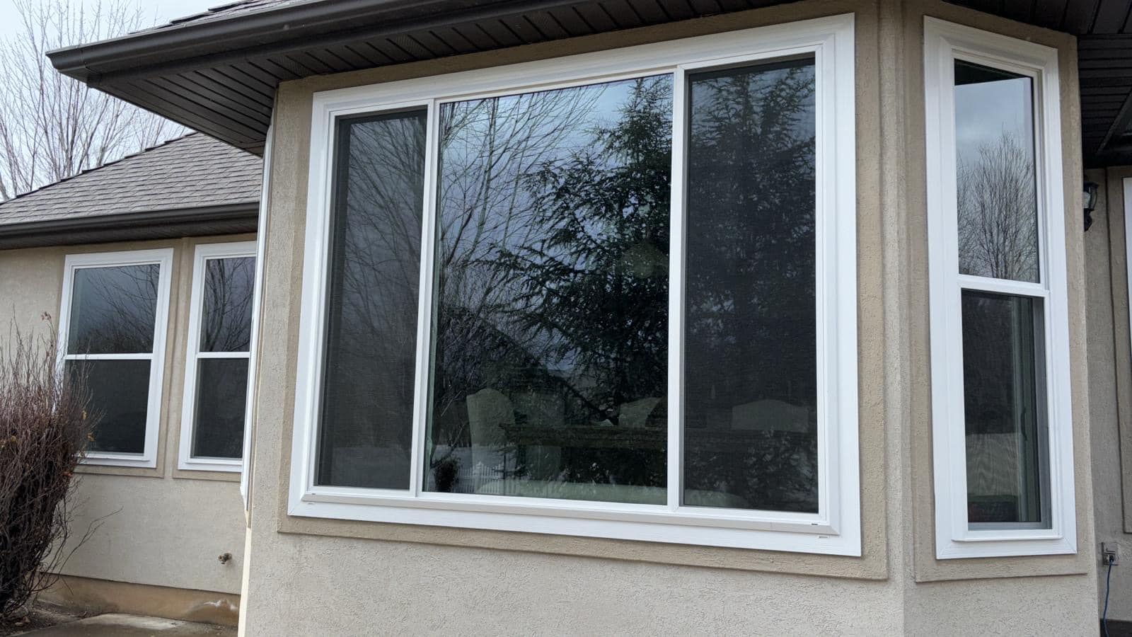 Olympus Exteriors Window Replacement 