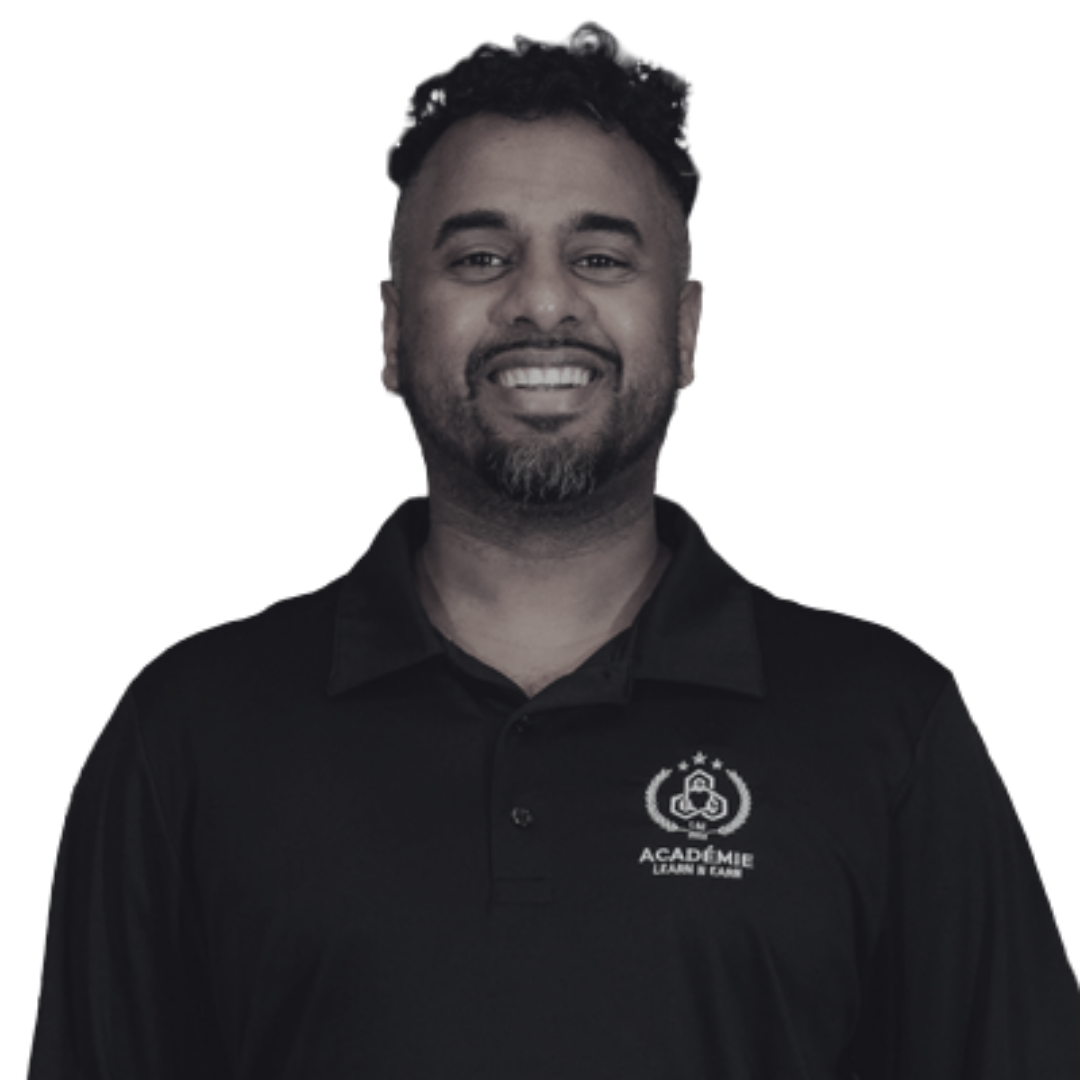 Gowri K., coach trading et éducateur