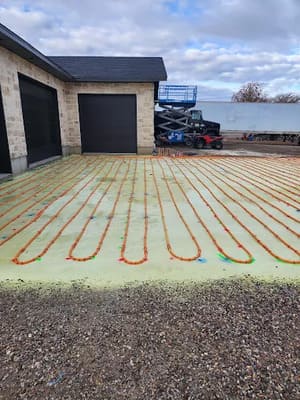 {{ custom_values.service_4 }} in {{custom_values.area_4})