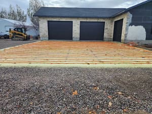 {{ custom_values.service_2 }} in {{custom_values.area_2})