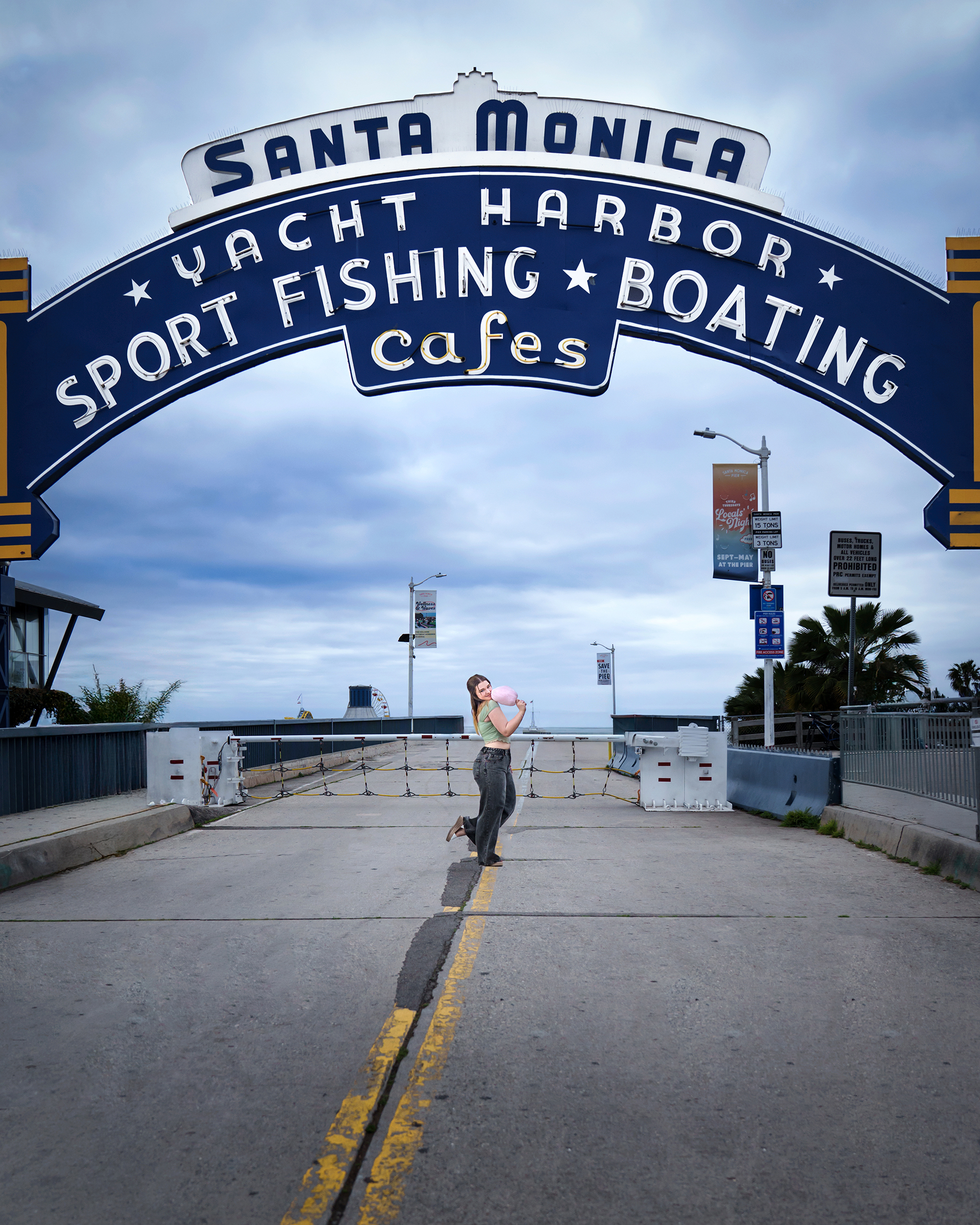 senior portrait santa monica pier travel session senior portrait santa monica pier travel session