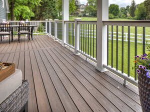 {{ custom_values.service_4 }} in {{custom_values.area_5})