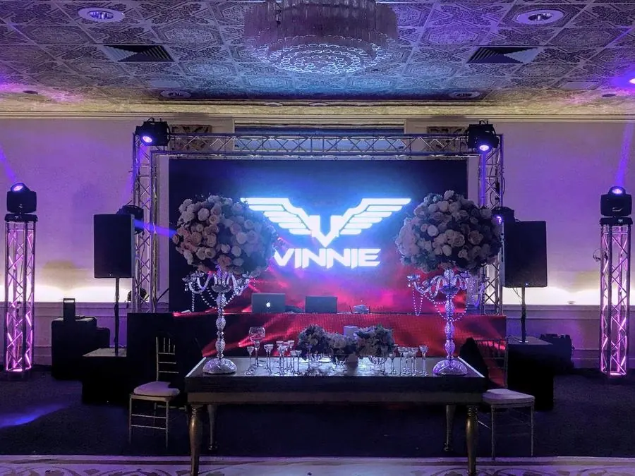 Ballroom with LED screen, truss, moving heads and uplighting towers