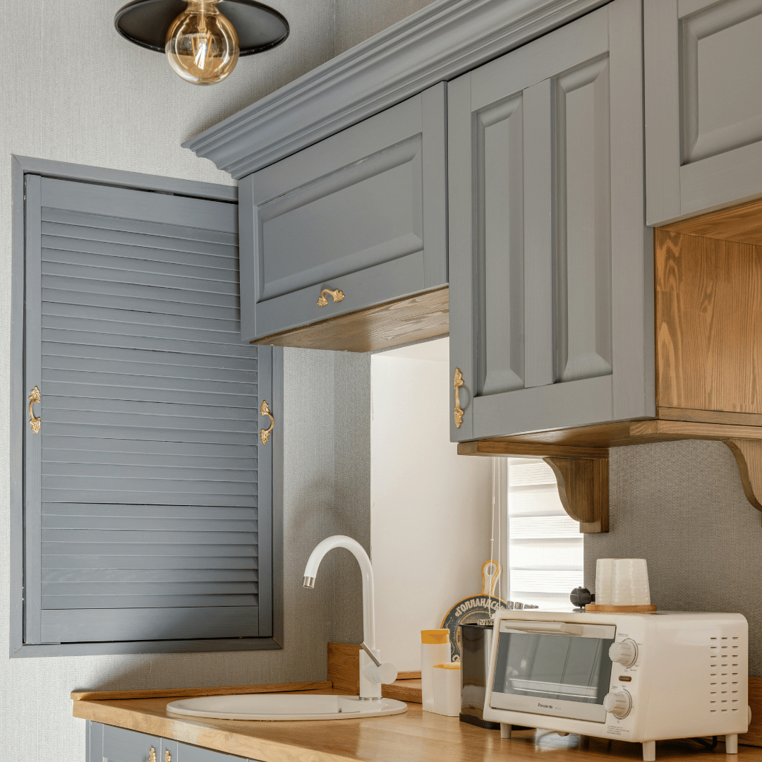 Kitchen door respraying service